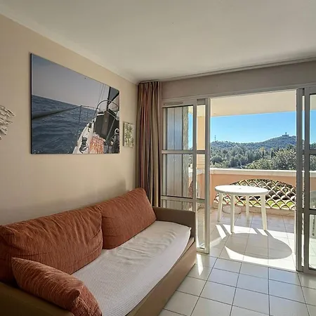 2 Pieces Pour 4 Avec Piscine, Parking Et Climatisation - Fr-1-504-682 Apartment Saint-Raphael (Var)