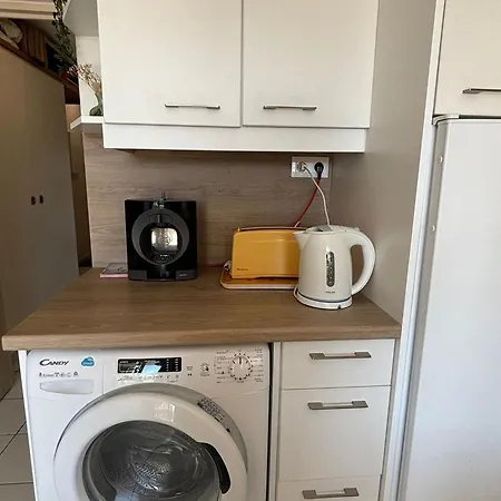 Apartment 2 Pieces Pour 4 Avec Piscine, Parking Et Climatisation - Fr-1-504-682 *