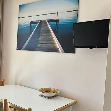 Apartment 2 Pieces Pour 4 Avec Piscine, Parking Et Climatisation - Fr-1-504-682 Saint-Raphael (Var)